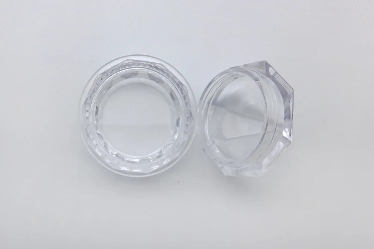 empty plastic clear 5g diamond jar