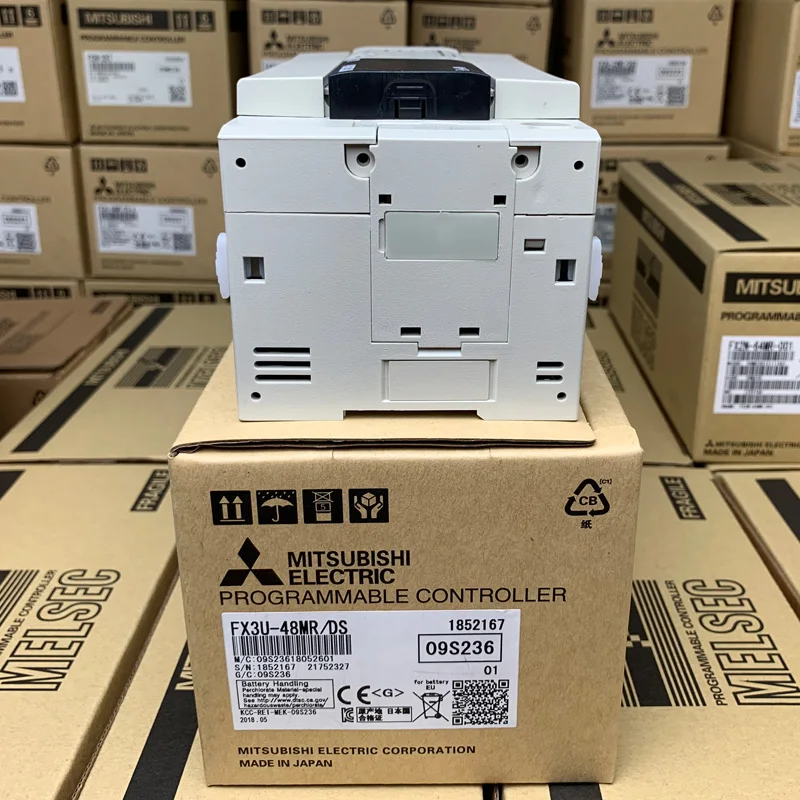 Оригинальный Mitsubishi PLC модуль Q68TD-G-H02 программируемый логический