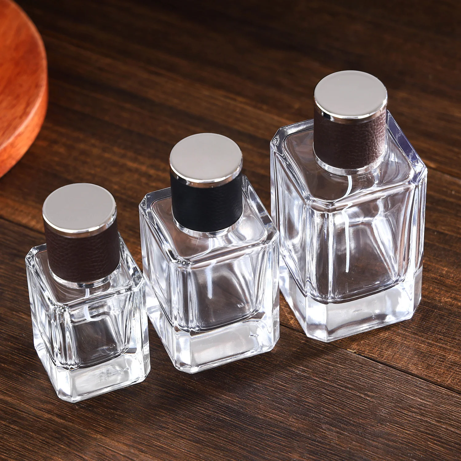 Empty Glass Heavy Base 30ml 50ml 100ml Square Rectangle Easy Crimp Perfume Bottle With Smothy Sprayer