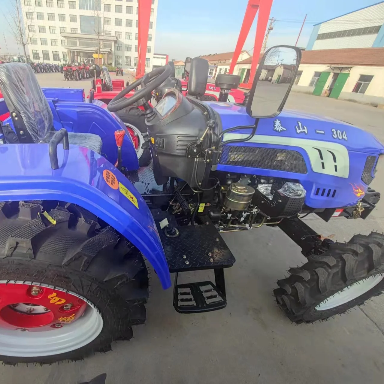 China new tractors agricultural farm  90hp farm wheel  garden tractor new cheap