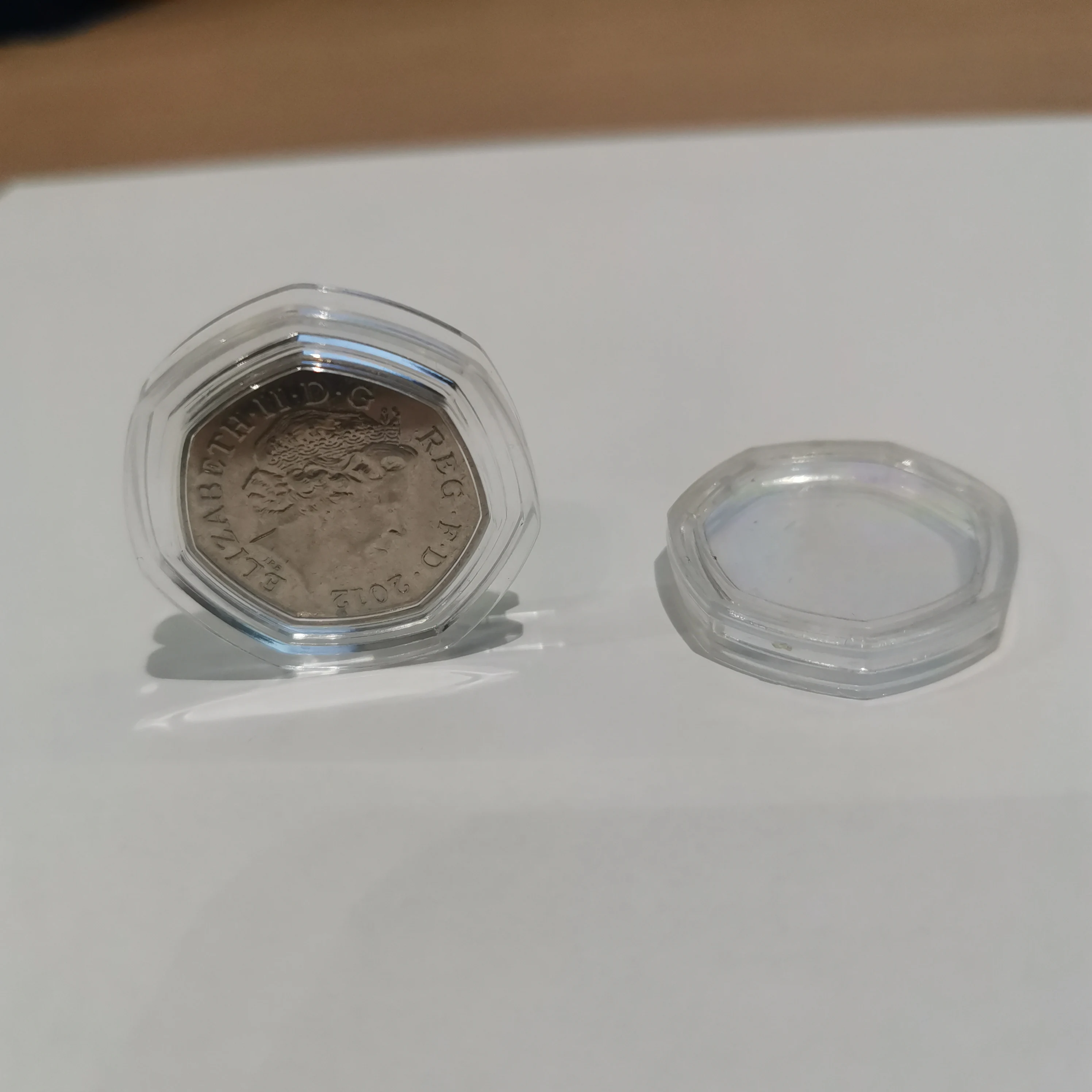 UK coin 50p капсулы гептагон