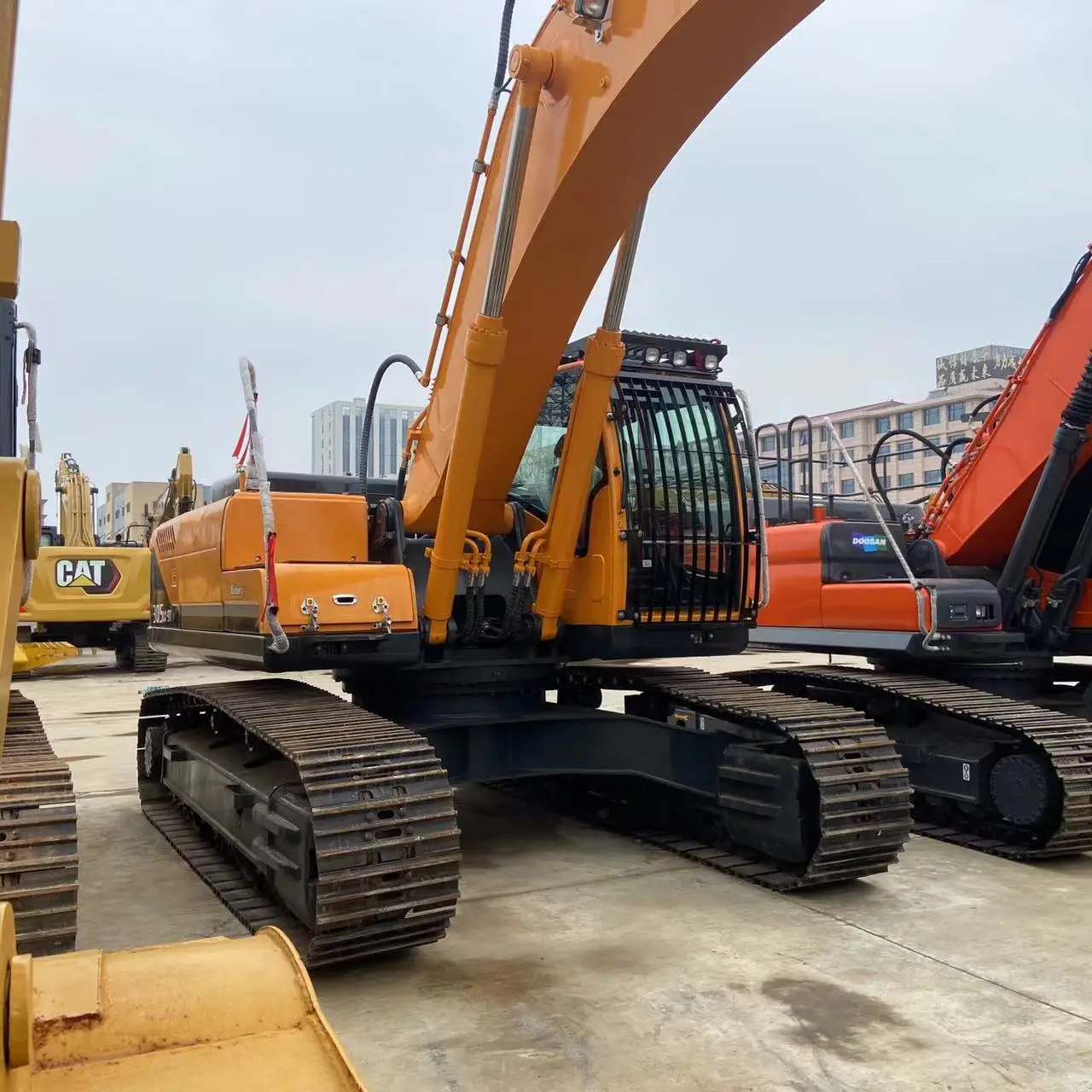 Большой экскаватор Hyundai 305LC 30 тонн 305LC-9T золотодобывающая машина для продажи