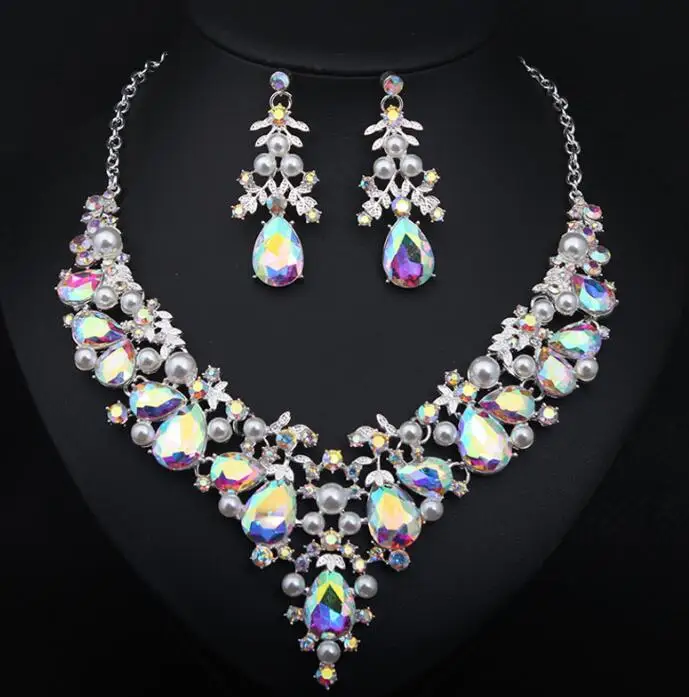 big necklace set