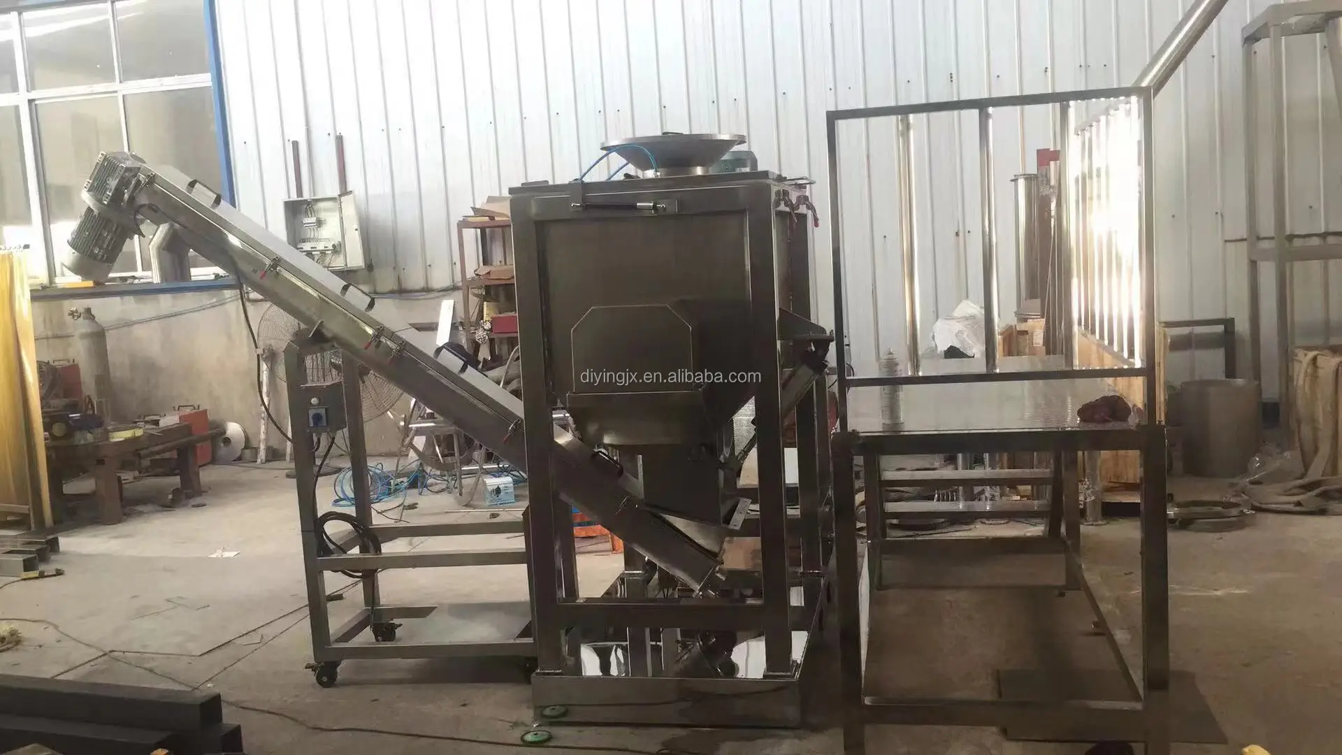 Spiral belt mixer5.jpg