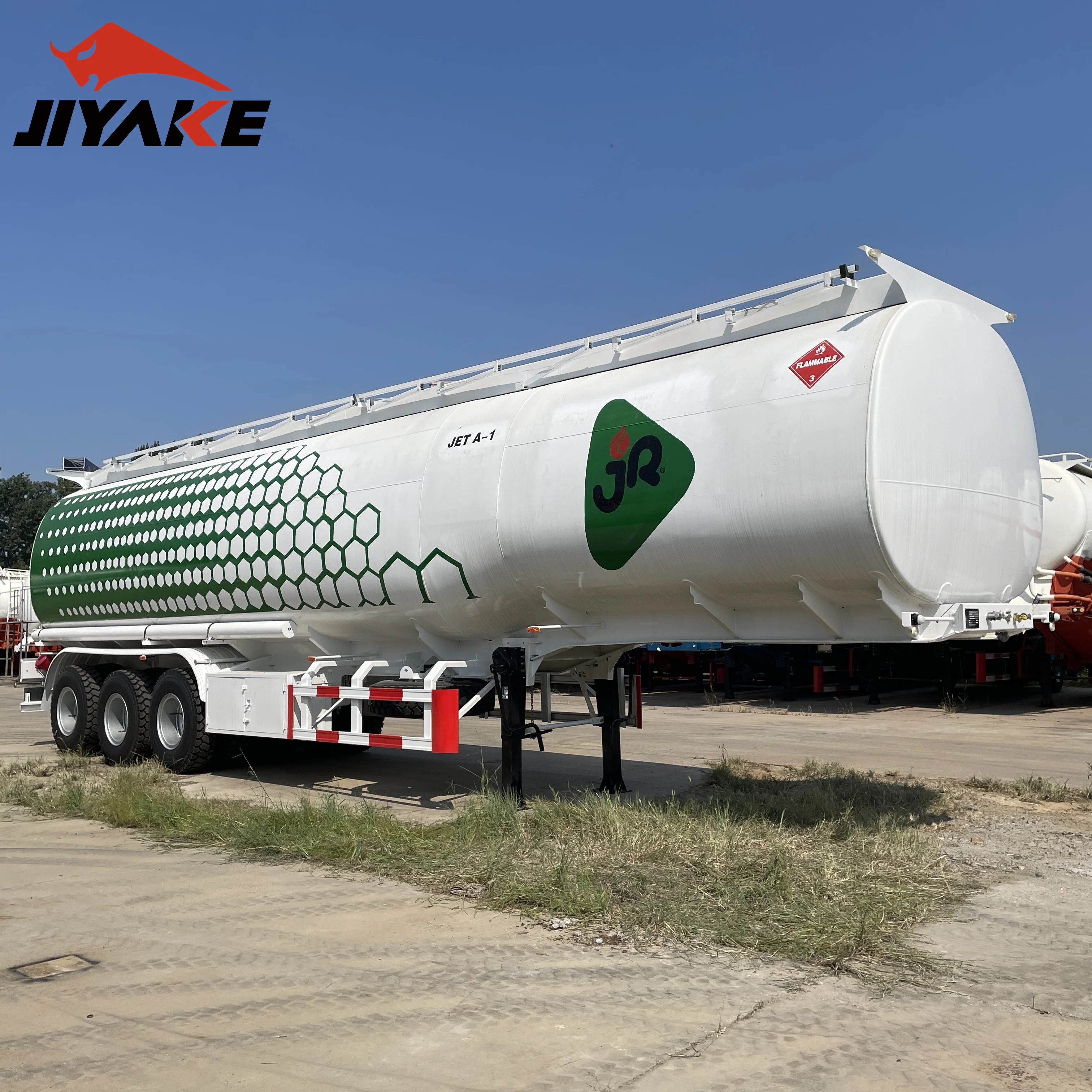 Brandnew 3 axle 40000L Petroleum/Diesel/Fuel/Crude Oil/Milk/Water/Gasoline Fuel Tank Trailer For Sale