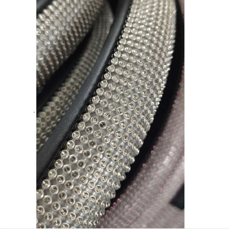 Manufacturer Various Colors Bling Bling Diamond Steering Wheel Cover Leather Material High Quality Crystal Steering Wheel Sleeve