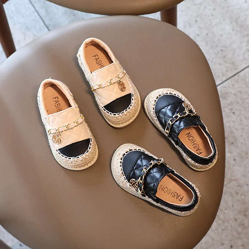 Детские кожаные туфли, модель 2021 года, осенняя Корейская повседневная обувь с низким верхом и мягкой подошвой для девочек, детская модная обувь