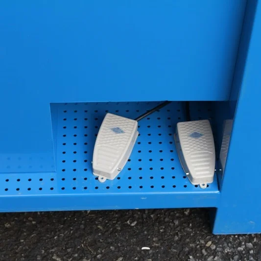 KF-1212W Wet Blasting Cabinet Vapour Blasting Machines