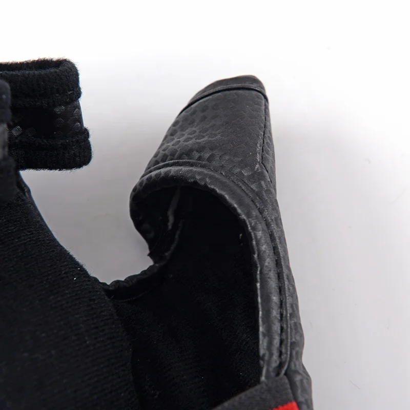 
WKF approved Karate Sparring Gloves Martial Arts glove karate 