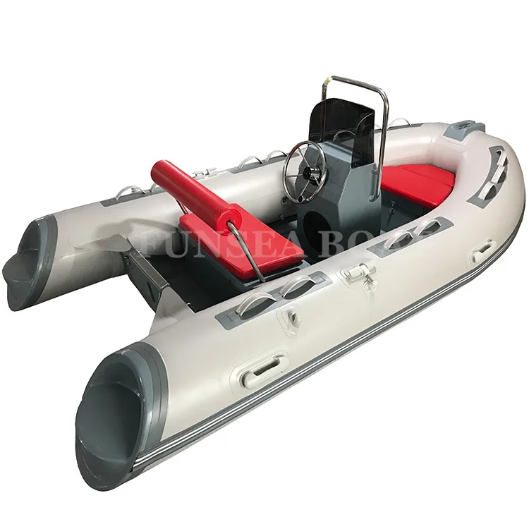 Жесткая надувная лодка типа RIB 330 из стекловолокна и подвесного двигателя