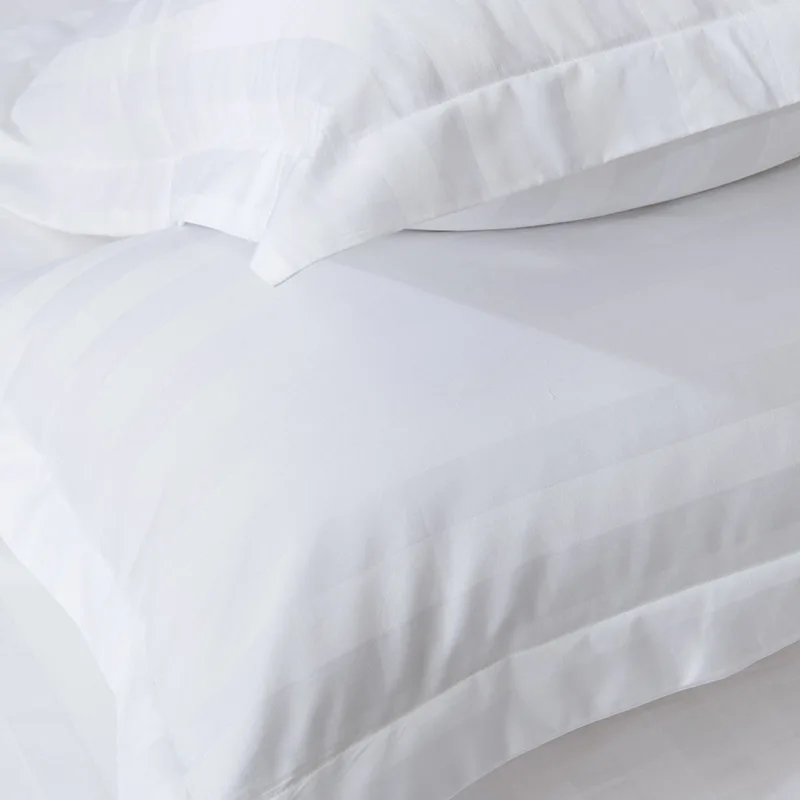 Custom wholesale hotel 300TC cotton white satin hotel linen bedding sets