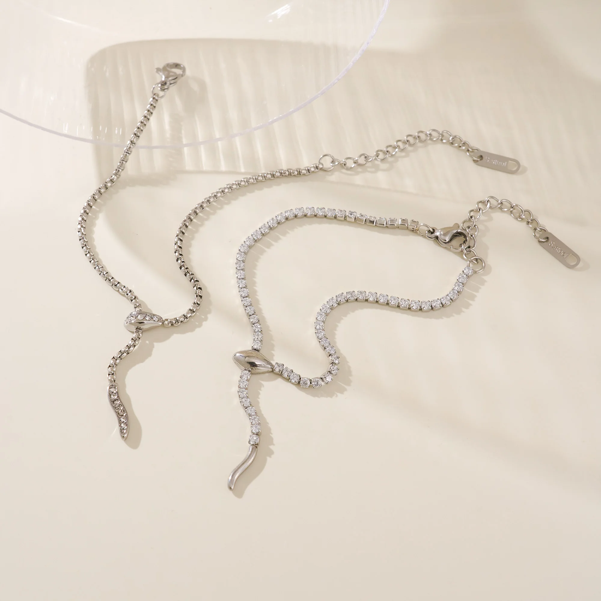 Dazan New HOT 18k Gold Plated Tarnish Free Vintage 3A Zircon Tennis Snake Tail Bracelet Anklet Set Model Show Luxury Jewelry