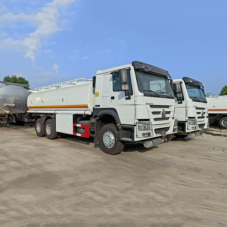 High Performance Oil Truck 6000 Liters Gasoline Petrol Fuel Tanker Truck 6x4 Truck