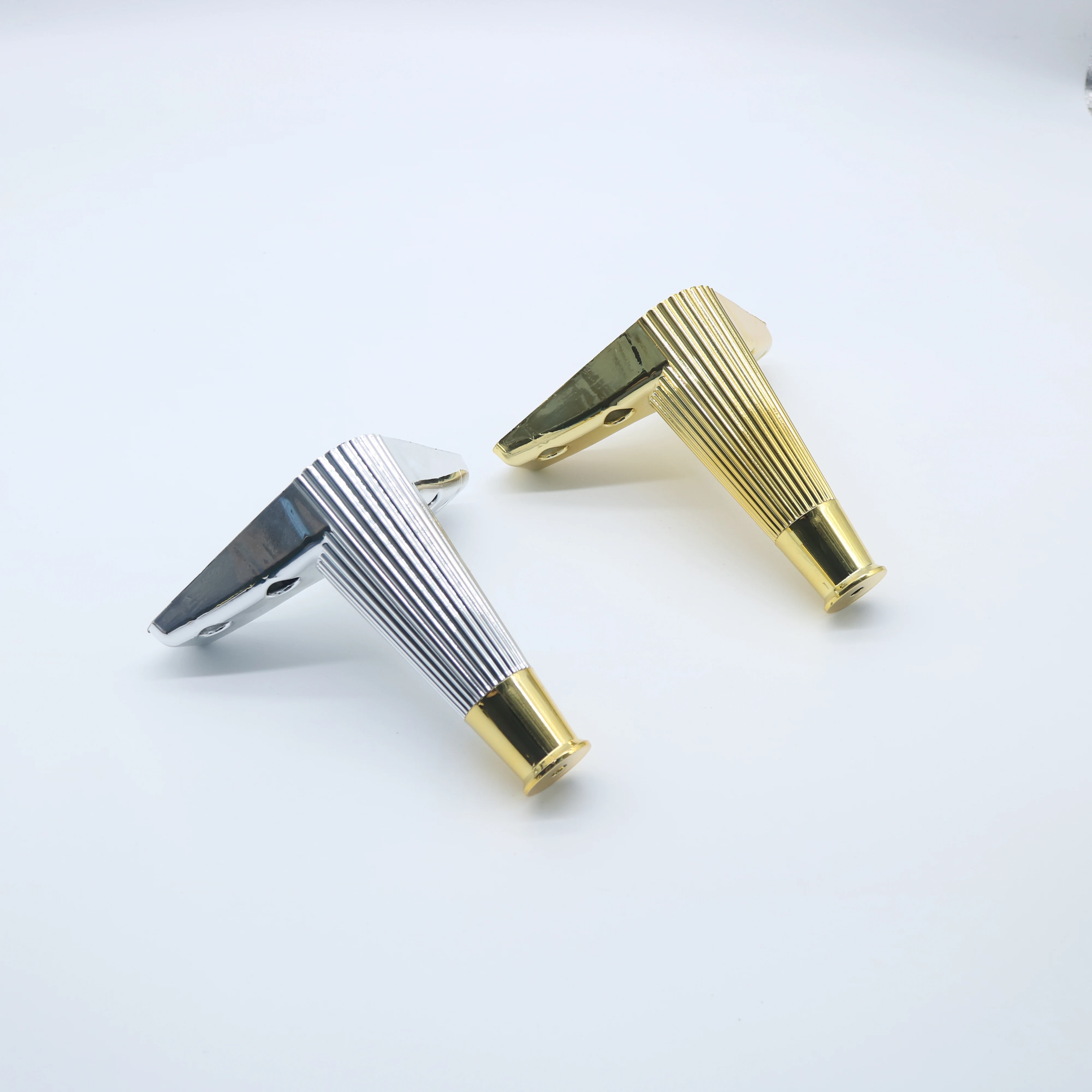 Wholesale Metal Fashion Rose Gold Sand Hair Leg Hardware Modern Gold Foot Heavy-Duty Table Legs Corner Sofa Legs