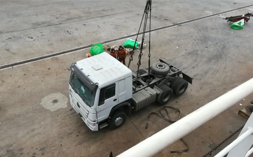 
Africa HOWO 6*4 logistic Tractor head truck 336HP/371HP/ 420HP Prime mover Euro 2 