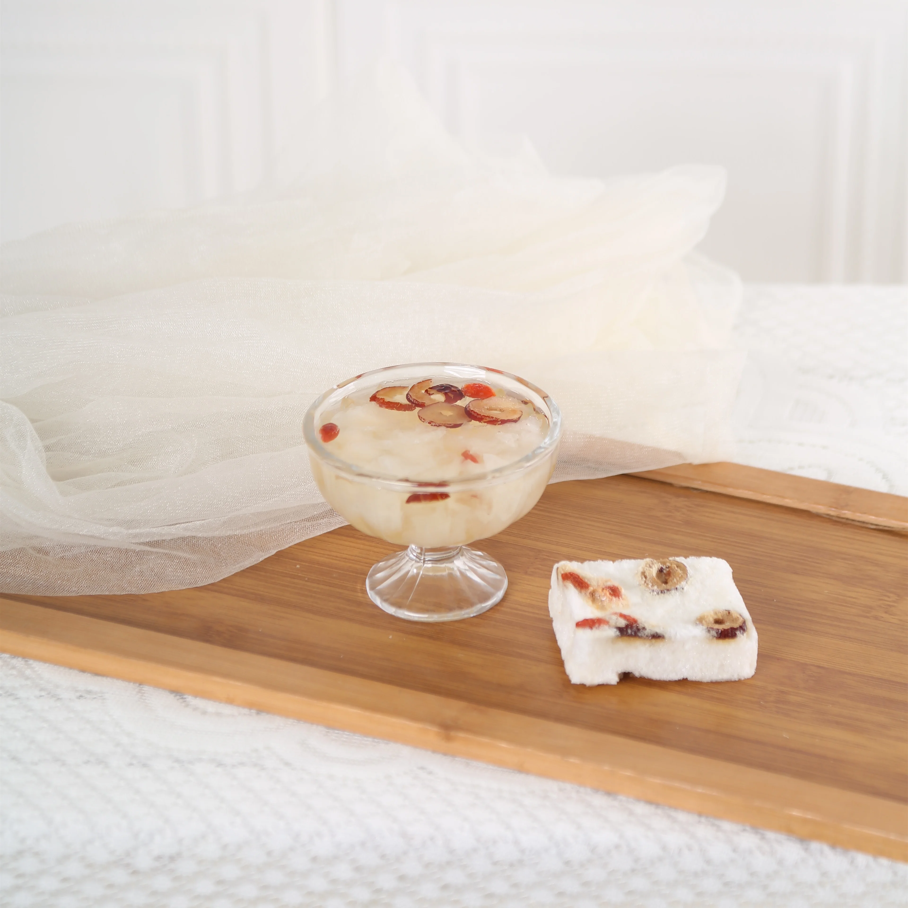 Factory Supply Frozen Dried Tremella Soup Red Dates Wolfberry Tremella  Block