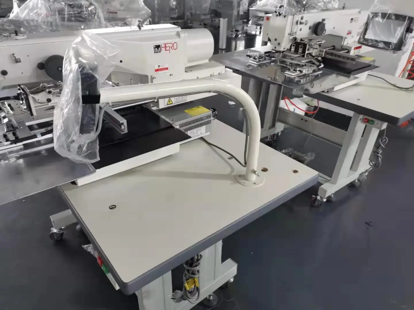 CAP-MAKING SEWING MACHINE AUTOMATIC CAP VISOR SEWING STITCHING MACHINE FAST STITCHING