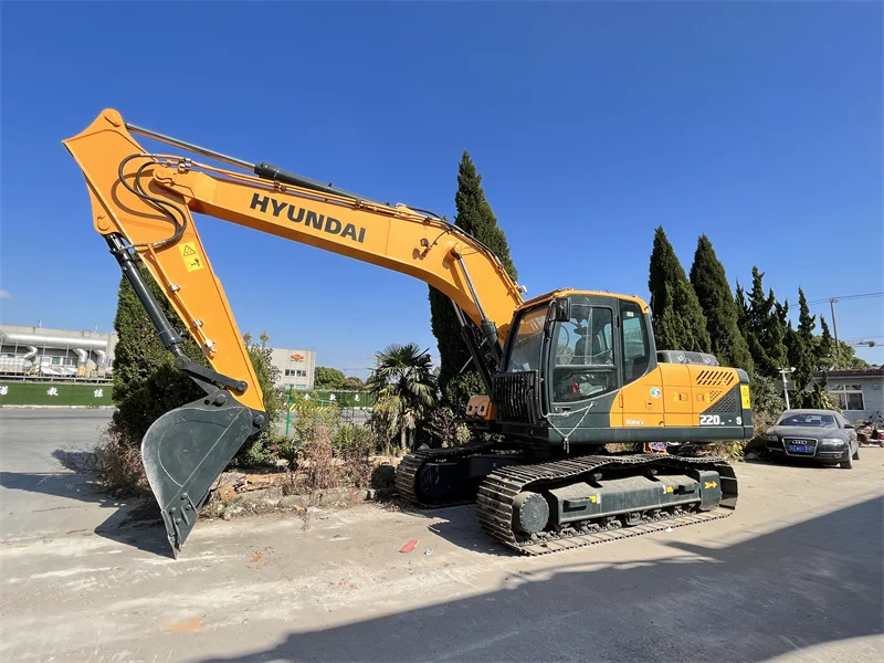 Machinery used excavator and machinery excavator used HYUNDAI EX220LC with high quality for sale