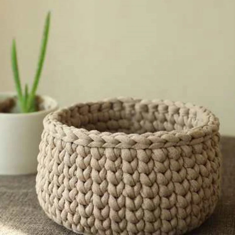 Factory  Wholesale Tube thick Crochet yarn textured  yarn  50Ball  65% Cotton 35%  Nylon for  Hand knitting pillow Woven DIY