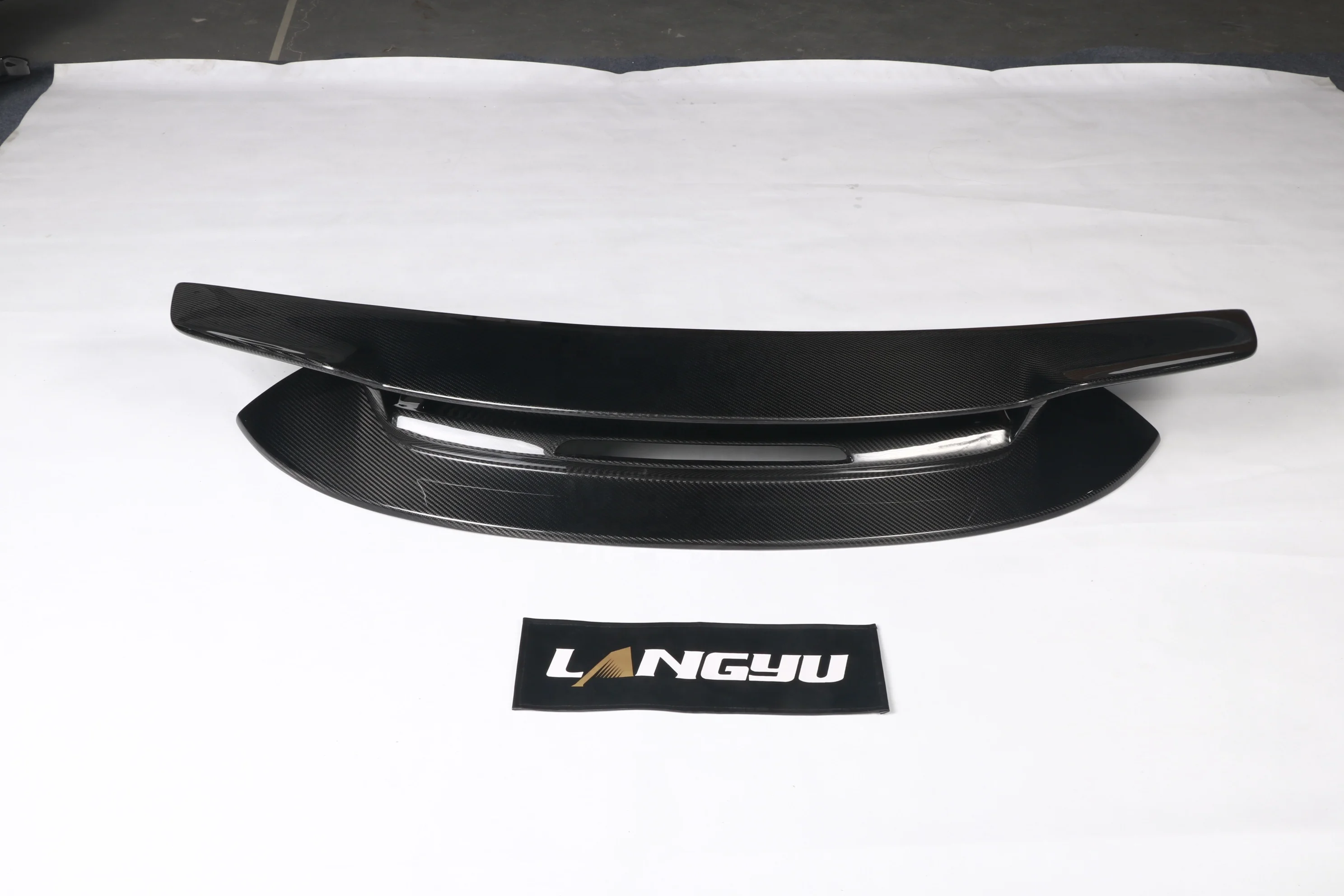 Car Accessories Dry Carbon For Porsche 911/992 SD Rear Spoiler 2020+