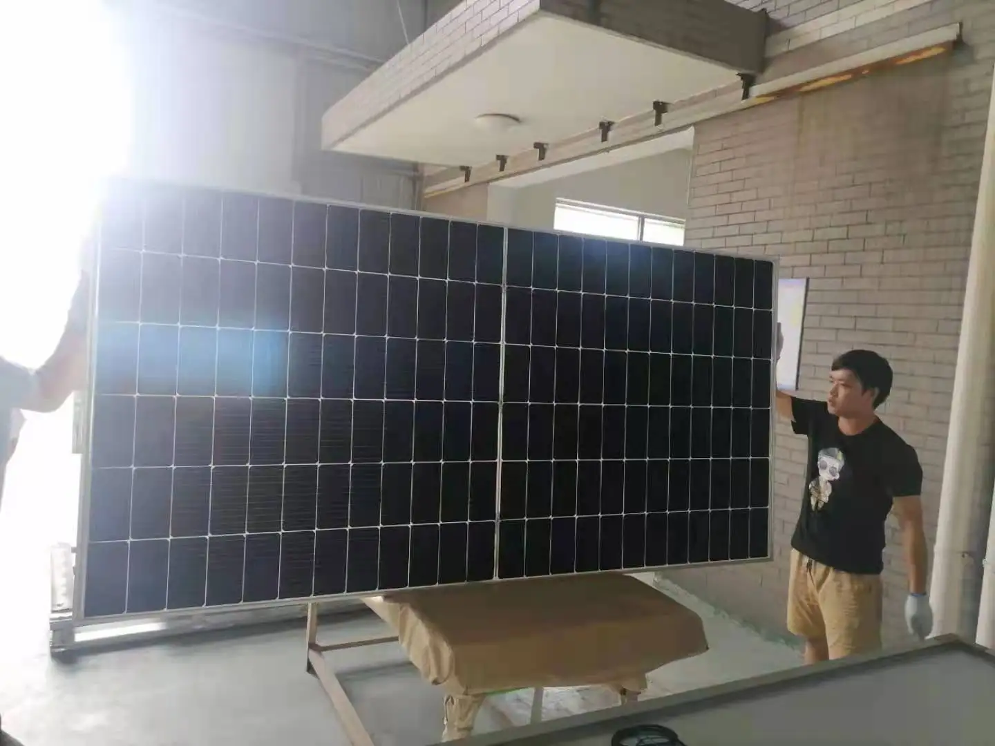 monocrystal bifacial solar panel 440w 450W 460w half cell MBB 24V panel solar USA Stocking for US market