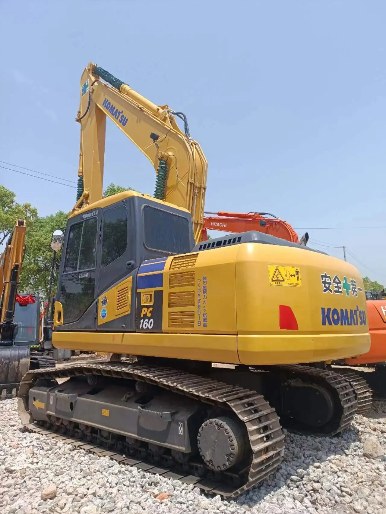 Б/у экскаватор komatsu pc160 б/у KOMATSU PC160 с хорошим состоянием pc130 pc200 pc220