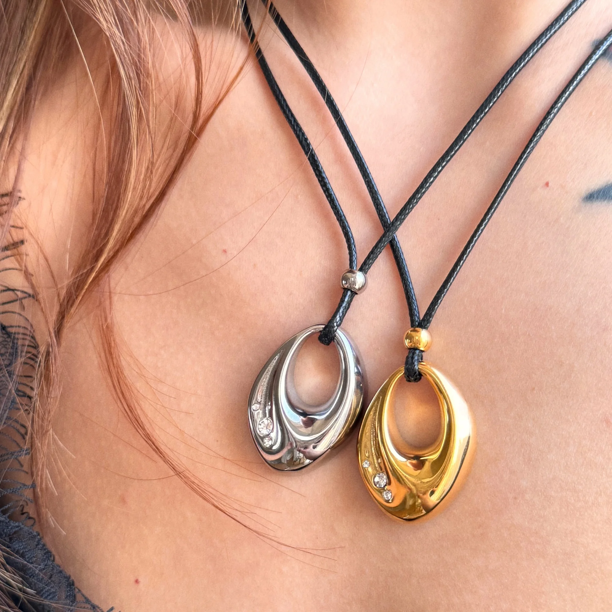 Dazan New 18k Gold Plated Tarnish Free Stainless Steel Vintage Irregular Super Shine Clear Zircon Fruit Leather Rope Necklace