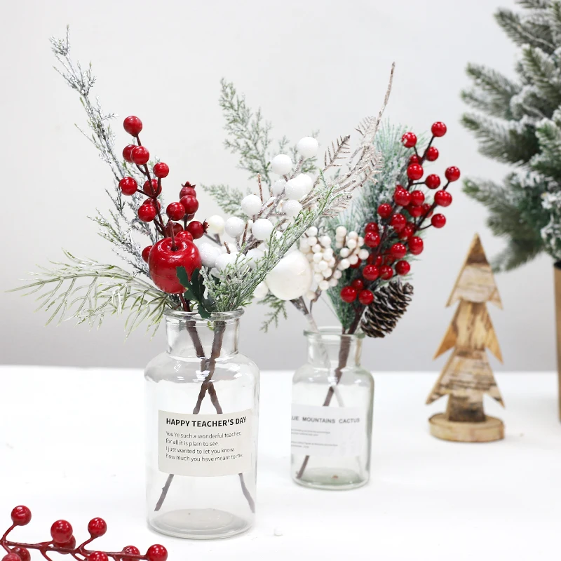 Christmas ornaments Christmas decorations cuttings red fruit pinecone pine flower pine needle cuttings Christmas tree decoration