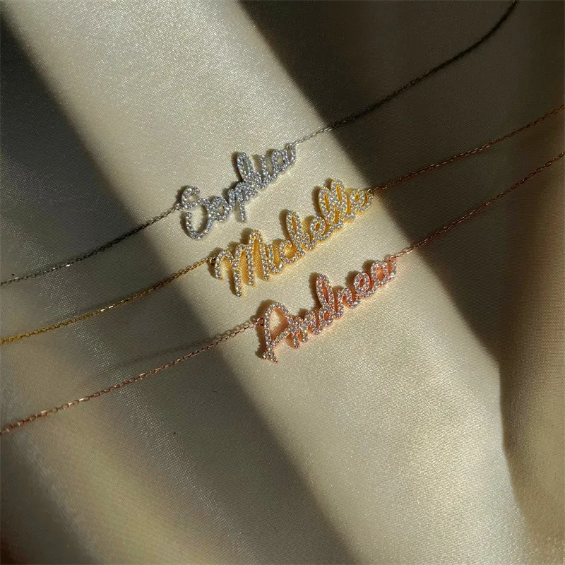 Comlor OEM Brass Any Name Zircon Crystal Iced Out Letters Custom Personalized Diamond Name Necklace