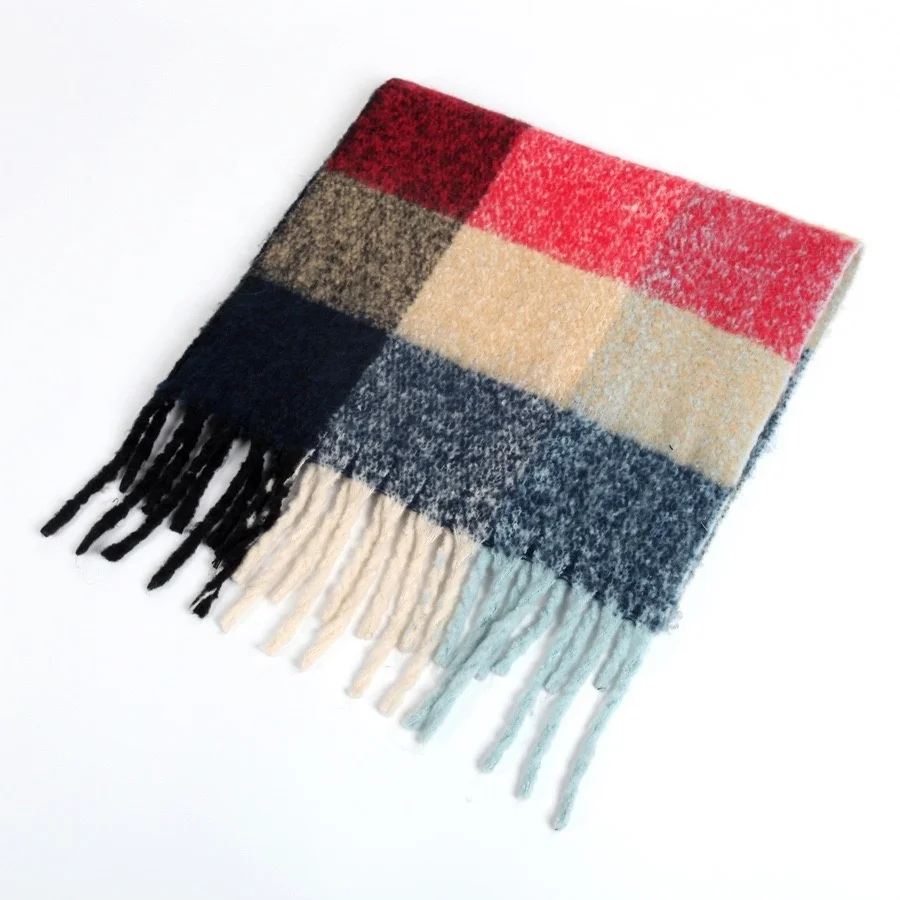 
KENSHELLEY Wholesale Thick Plaid Winter Scarf Women Stylish Pashmina Shawls Classic Check Pattern Cashmere Scarf With Tassel 