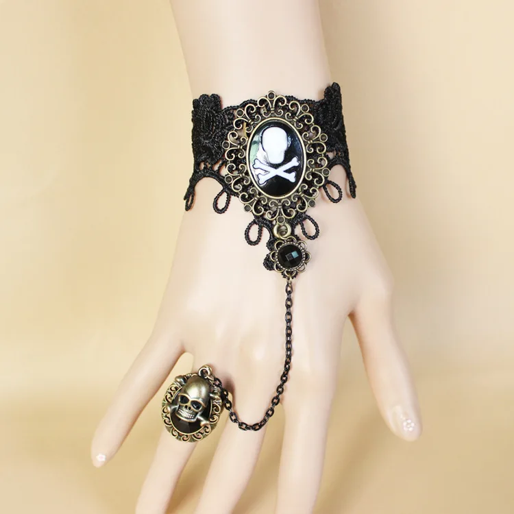 Black Lace Vintage Cameo Pirate Skull black gemstone finger ring bracelet retro antique slave bracelet with ring