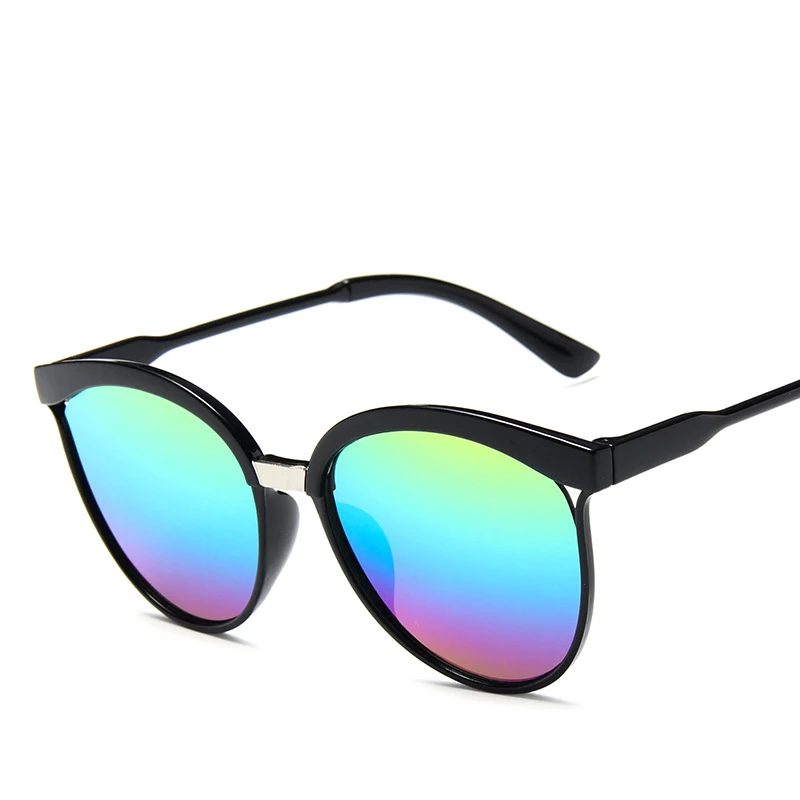 The new big frame sunglasses of fashionable star model dazzle colour reflective sunglasses for female and fashionable sunglasses