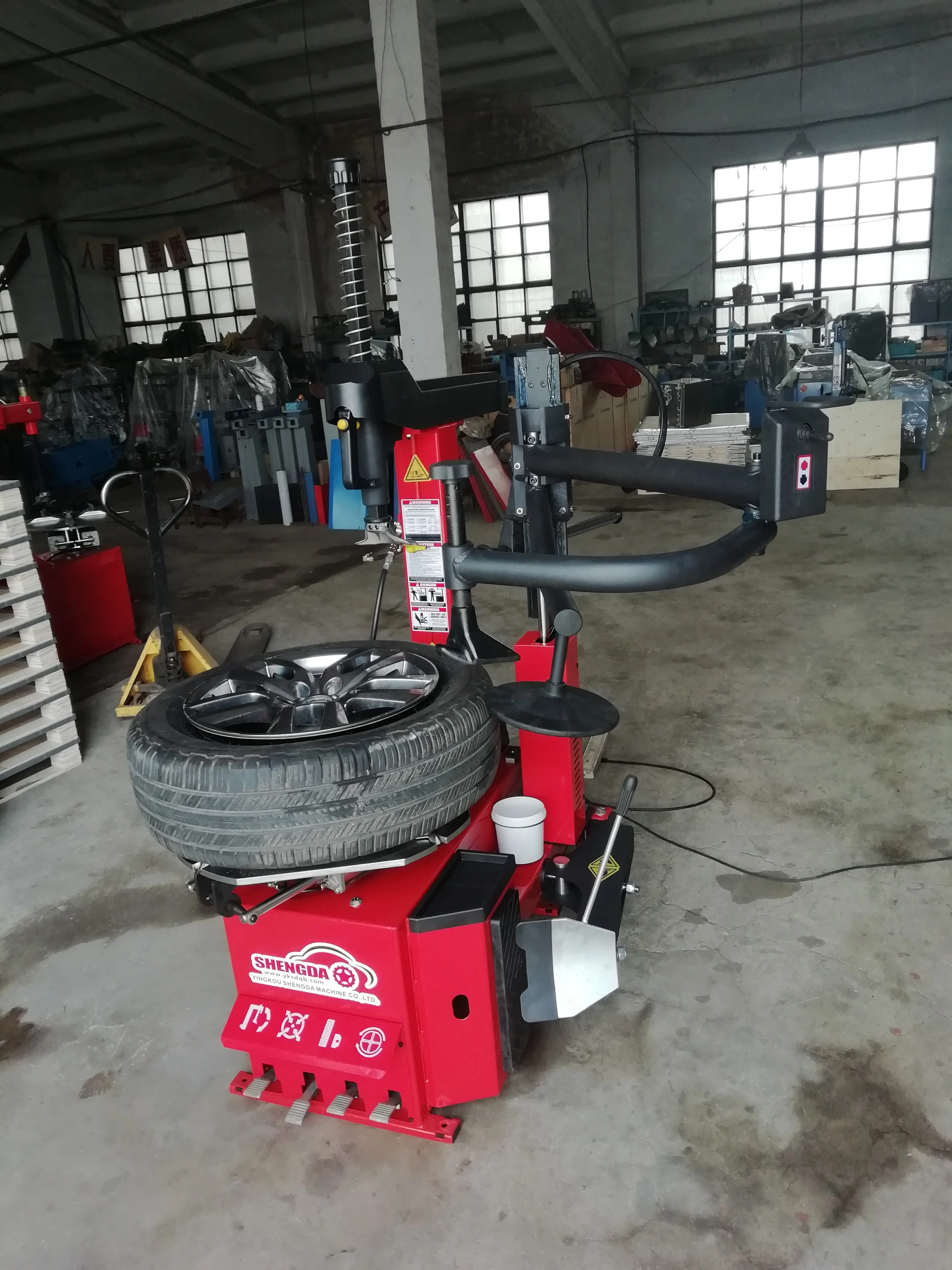Heavy Duty Tire Changer OJ-825+230