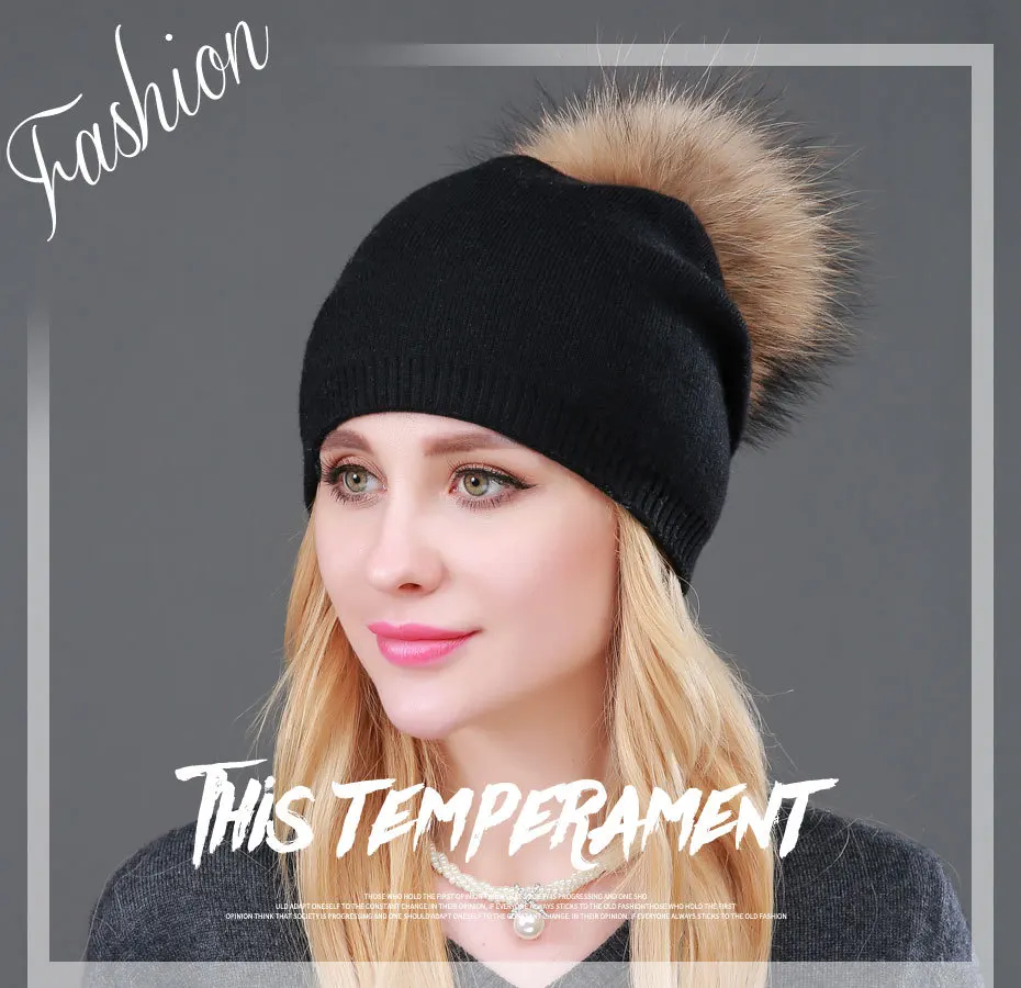 Wholesale 2024 Best Design Acrylic Pom Pom Winter Beanie Caps High Quality Light Weight Beanie for Women on Sale