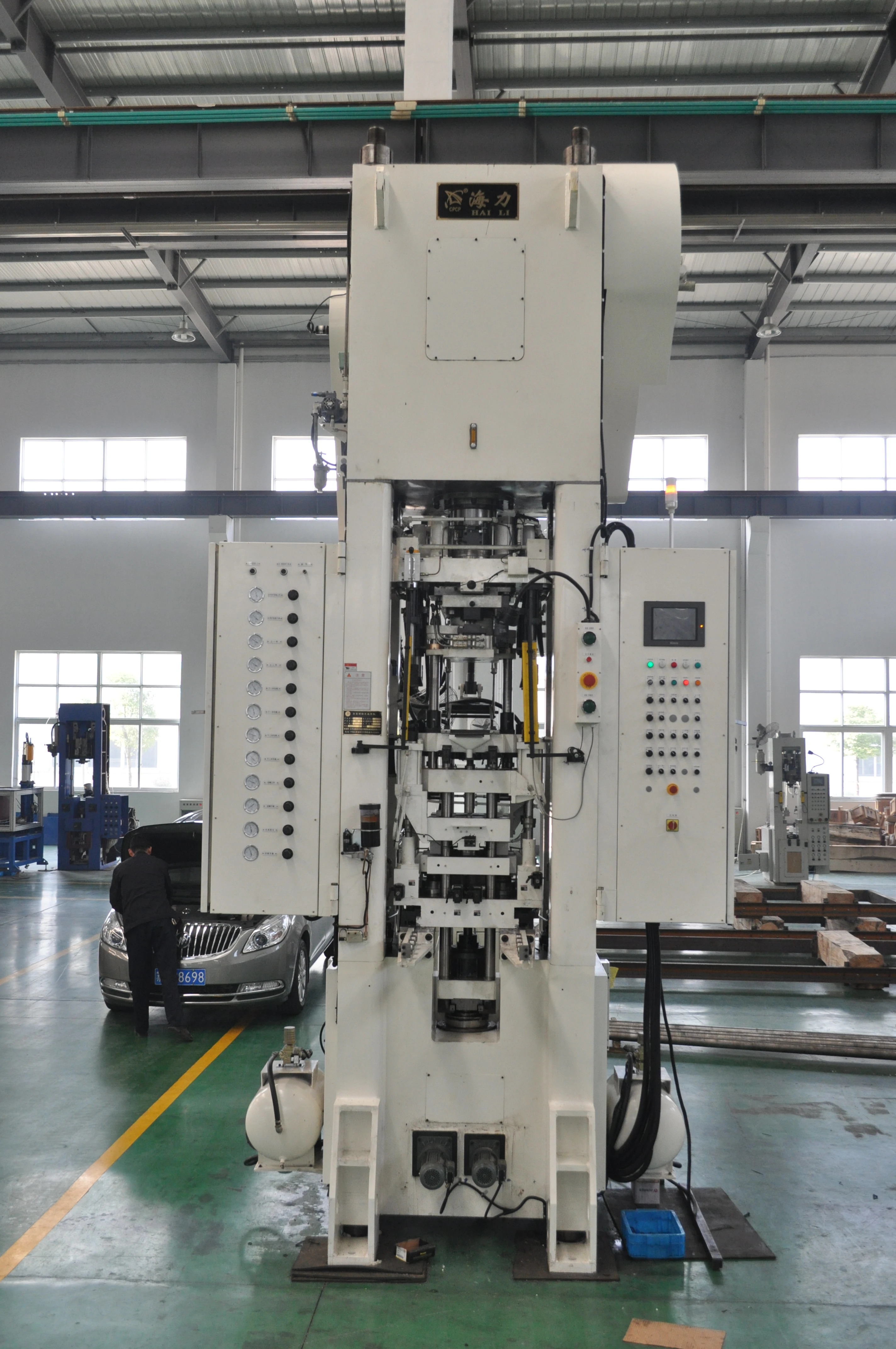 260 ton powder metallurgy press machine