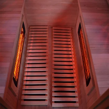 Innovative 4 People Red Cedar Barrel Sauna Smart Heating Technology Infrared Outdoor Sauna for Convenience