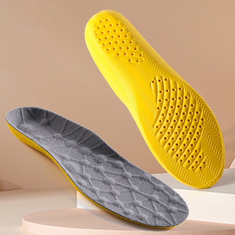 Thermostatic Heating Thickened Warm Insoles Winter Anti-odour Sweat Insoles Shock-absorbing Massage Padded Insoles