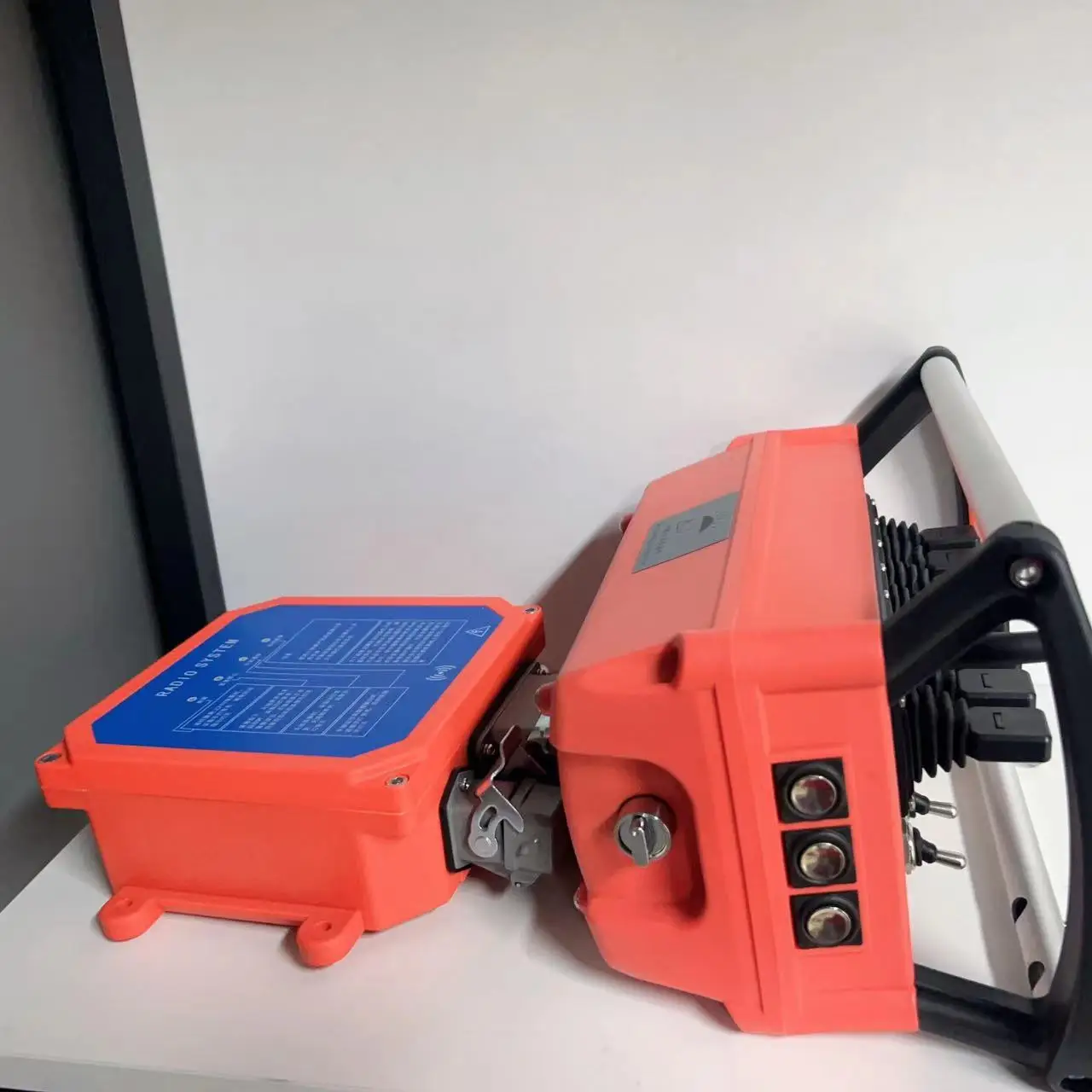 Concrete Pump Parts Remote Control Construction Machinery Parts For Putzmeister Sany Zoomlion Spare Parts HBC727 HBC719 HBC735