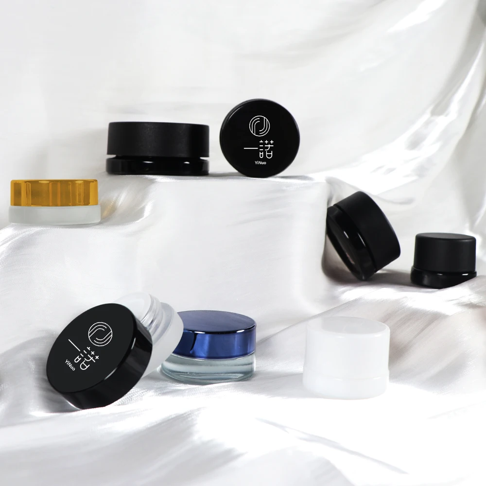 high quality 3g 5g 7g 9g Thick Bottom Glass Concentrate blue Jars small container for CBD wax oil medical oils with bamboo cap