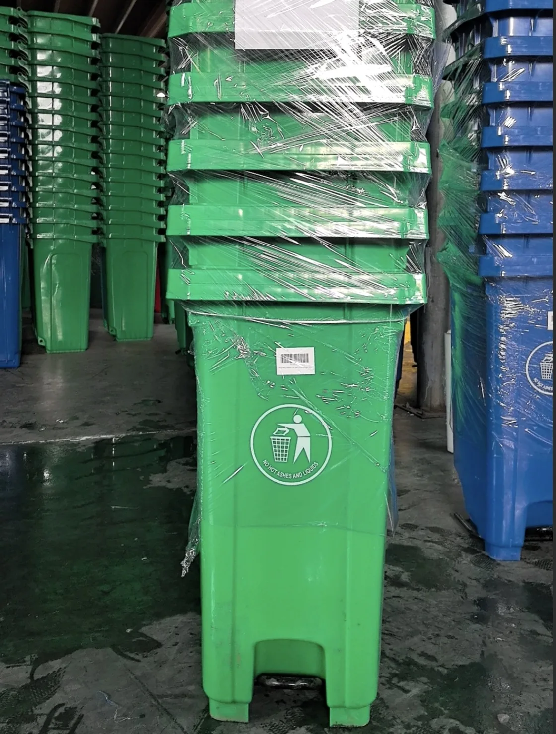 240L HDPE Garbage Container with Foot Pedal Lid and Wheels Waste Containment Storage Bucket for Sale