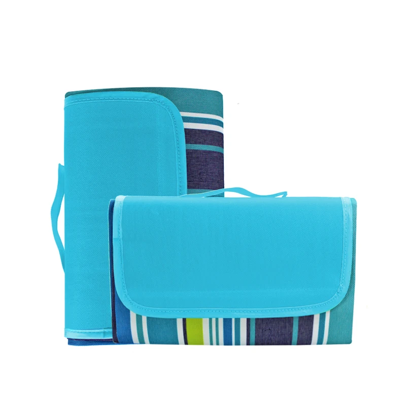 180*145cm  Customized Design Portable Durable Waterproof Picnic Mat With Fold Up.