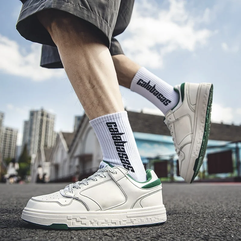 Wholesale Spring and Autumn Cool Run Fashion Trend Versatile Couple Sports and Leisure Board Shoes