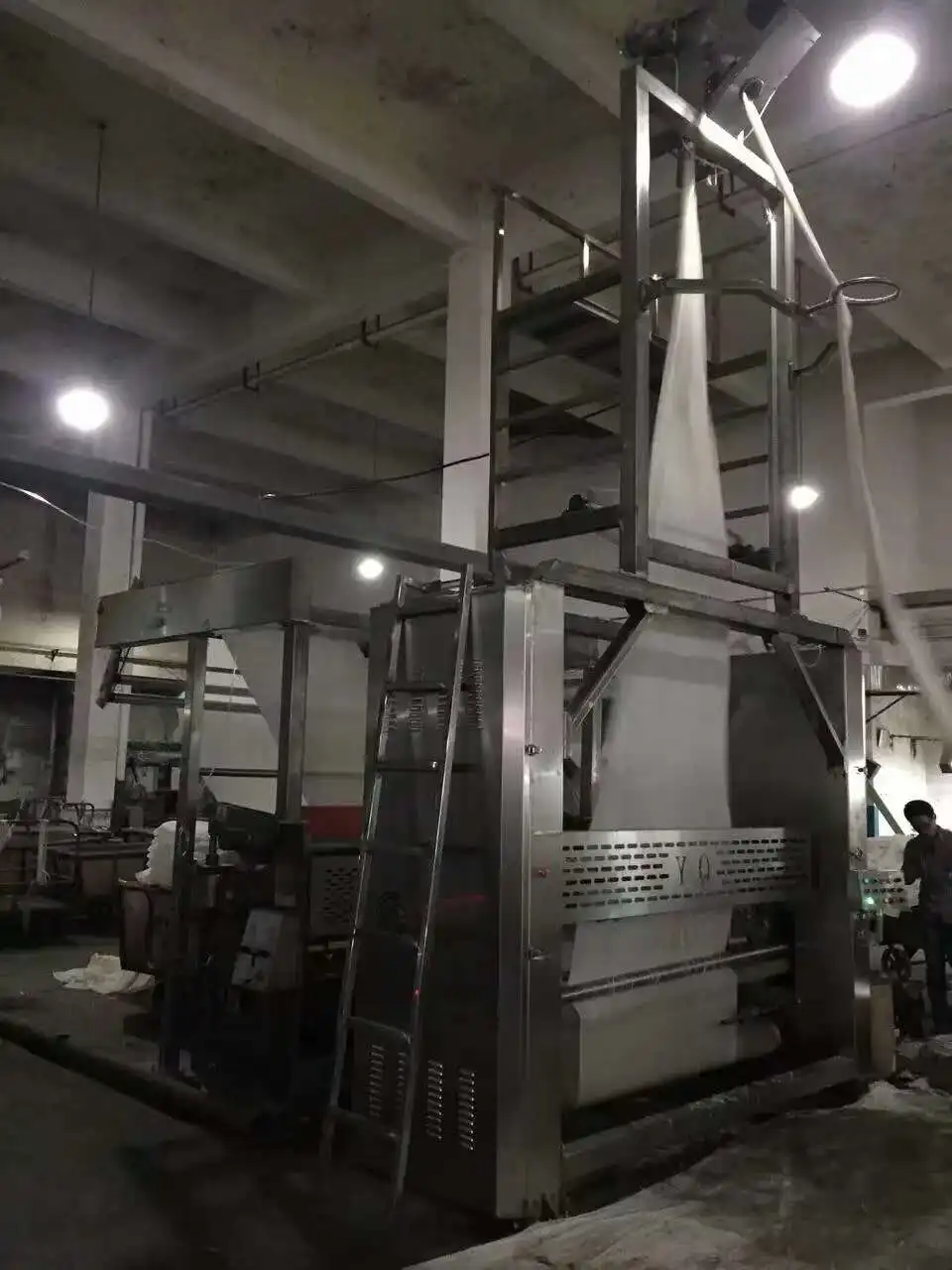 
stenter machine in textiles/ balloon squeezer machine,computerized knitting machines 