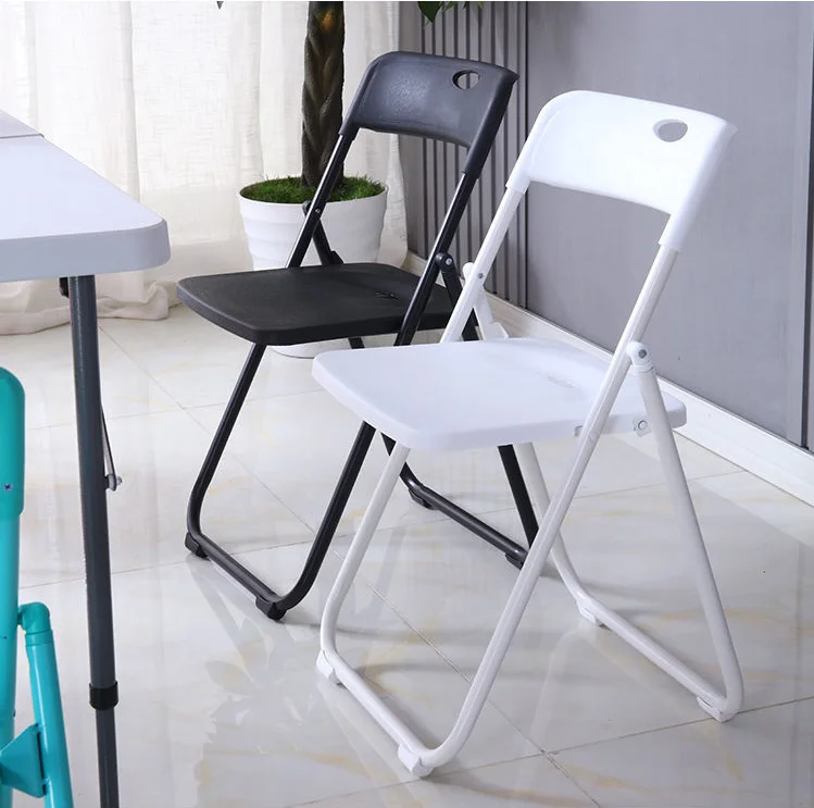 Wholesale simple and easy folding outdoor garden plastic chairs