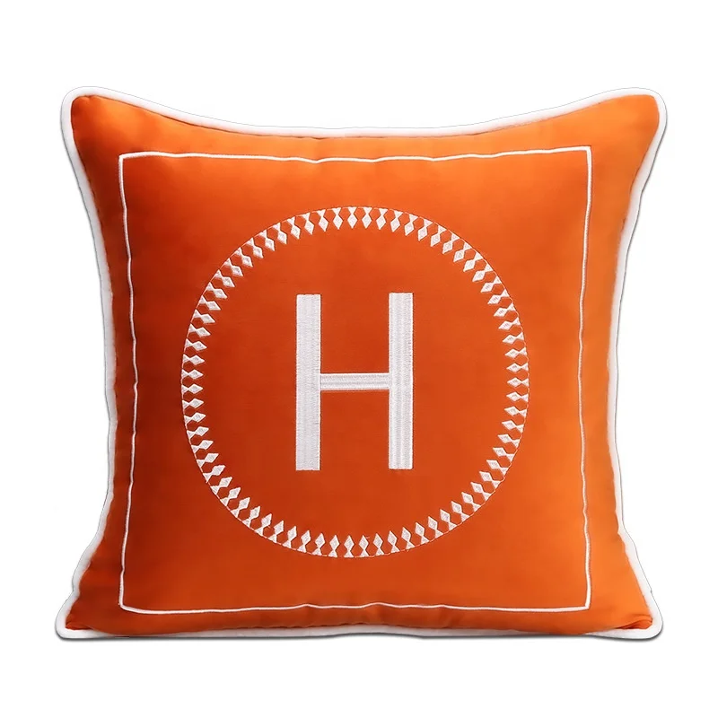 Luxury Superior Letter H Pillow Classic Grace Embroidery Square Sofa Car Cushion with Top-quality