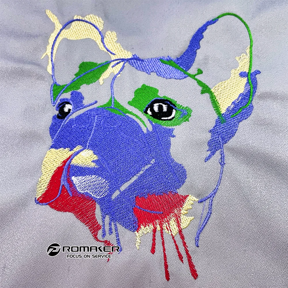 2022 The best electric sewing machine in China Equipped with 12 embroidery needles Free choice of colors