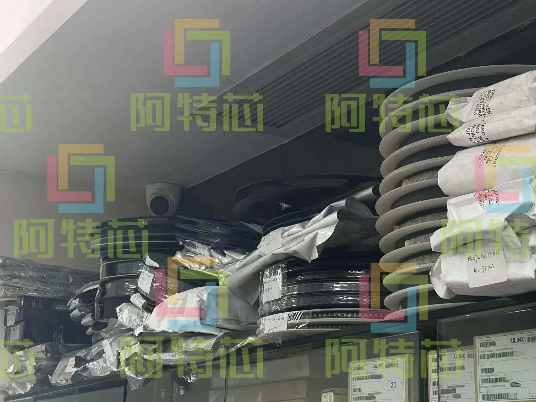 Professional Manufacturer Programmeur Mcu High Quality Low Price Memoria Ic Chip