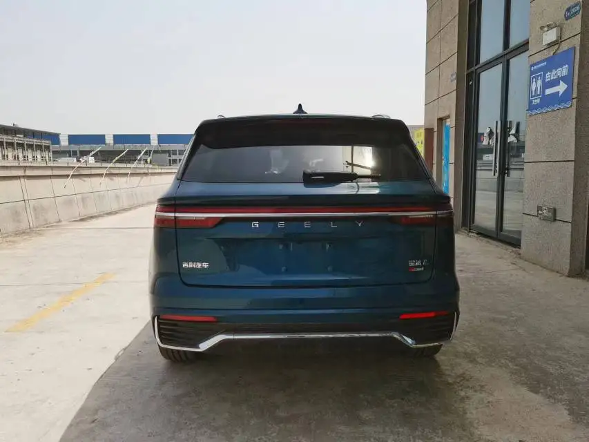 Geely monjaro 2021 2.0TD high-power automatic 4WD top version