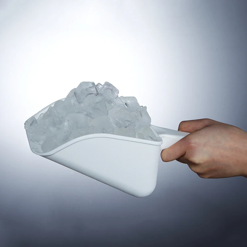 Automatic ice maker for home and commercial use