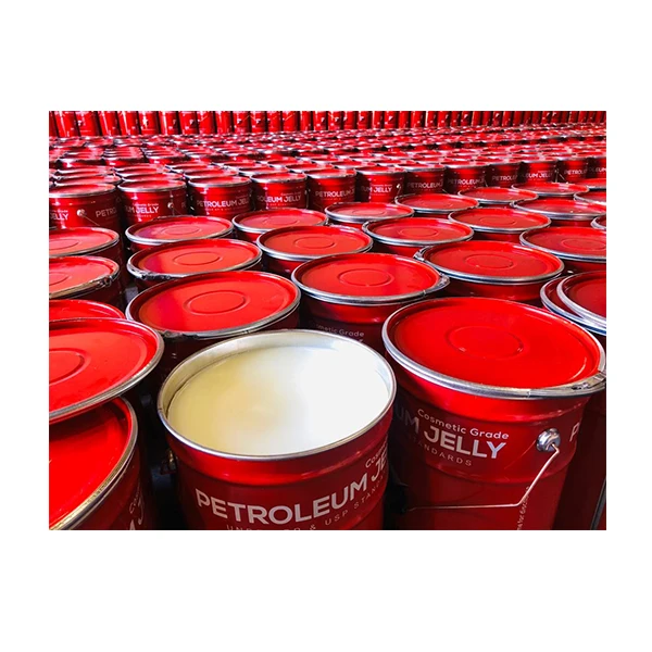 Industry Direct Sale   Skin Care made from United Arab Emirates  WHITE PETROLEUM JELLY PACKING 20 KG